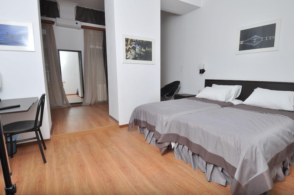 Hotel Corner Tbilisi Eksteriør bilde