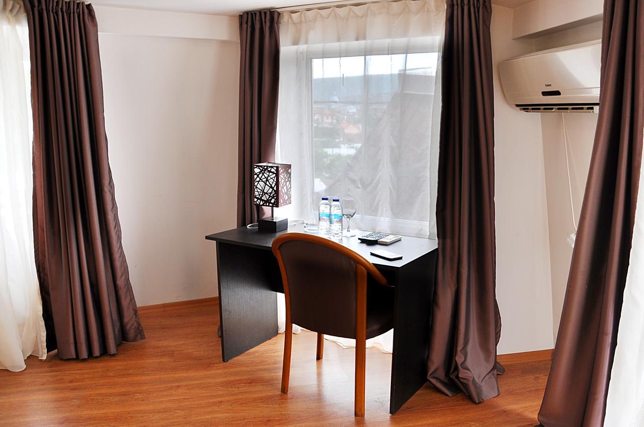 Hotel Corner Tbilisi Eksteriør bilde